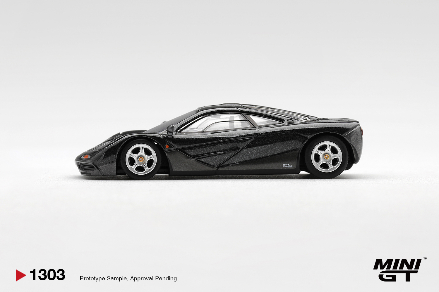 MINIGT 1/64 McLaren F1 Biru Hi - Kids Y Toys ulasan dan harga